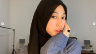10 Gaya Hijab Adiba, Putri Umi Pipik yang Jadi Pacar Egy Maulana Vikri