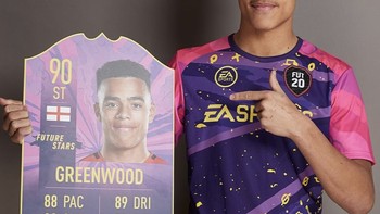 Ketika memamerkan ratingnya yang tinggi di game FIFA. Foto: Instagram