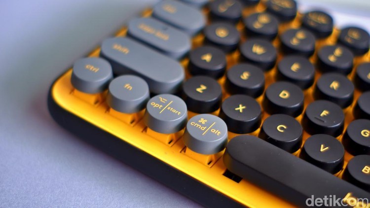 Logitech Pop Keys