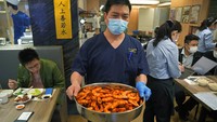 Penduduk Hong Kong umumnya mengadakan jamuan makan Poon Choi pada acara-acara perayaan seperti Tahun Baru Imlek, pernikahan, dan bulan purnama bayi.   