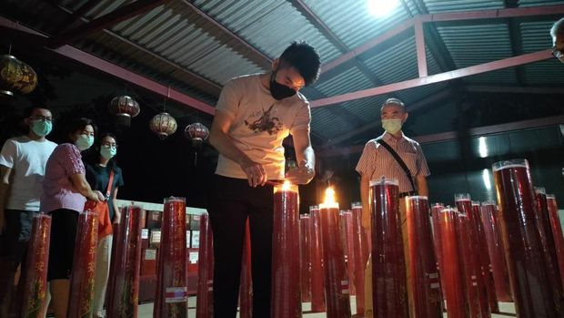 Perayaan Imlek di Vihara Gayatri Cipayung, Depok