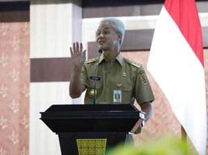 Ganjar: Kalau Ada yang Bilang Wayang Suruh Dibakar, Diajari Wayangan Dulu