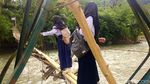 Pelajar Cianjur-Garut Bertaruh Nyawa Demi Pendidikan