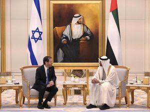Uni Emirat Arab Cegat Rudal Houthi Saat Presiden Israel Berkunjung