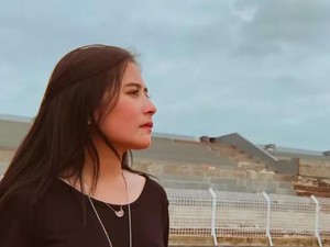 Prilly Latuconsina Ngaku Sedih, Kangen Sosok Opa saat Lebaran