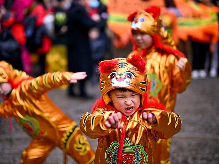 Semarak Menyambut Imlek di Pecinan Skotlandia