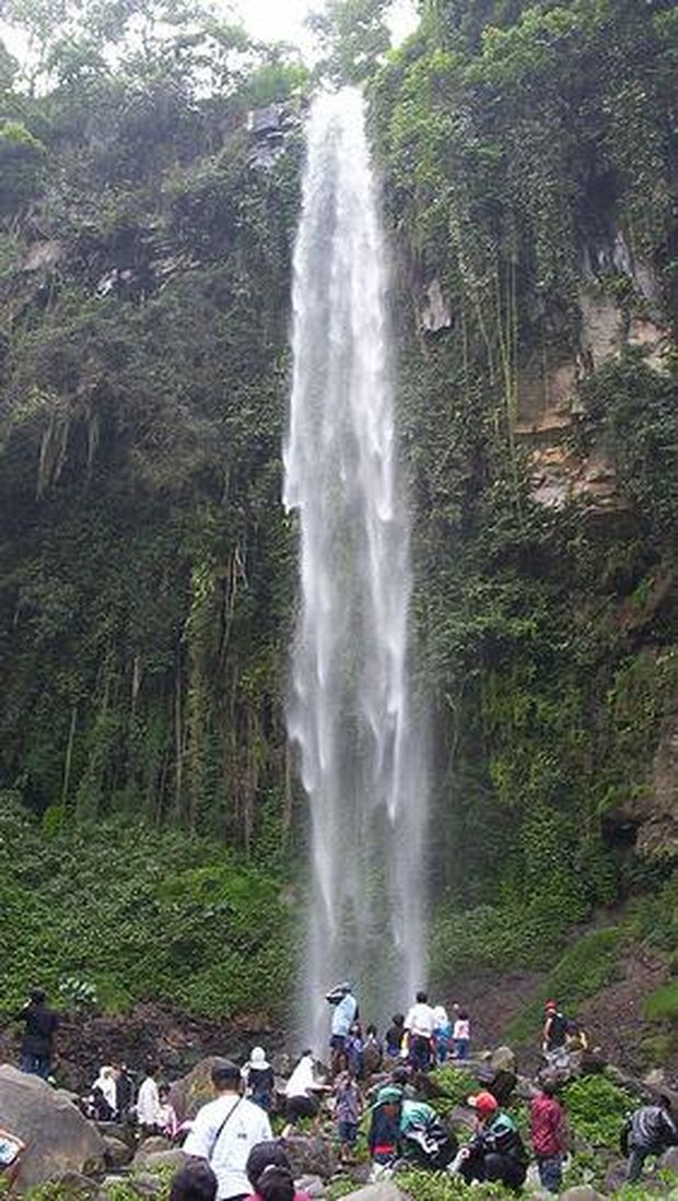 Wisata alam di Kabupaten Karanganyar.