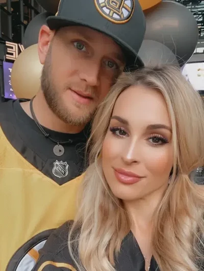 Allie Rae dan Steve Allie Rae dan Steve