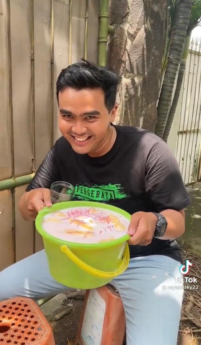 Beli Es Dawet Rp 400 Ribu, Netizen Malah Komentar Soal Porsinya