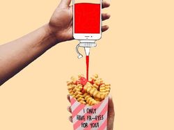 Karya Seni Ilusi Mata Bermodal iPhone dan Kertas