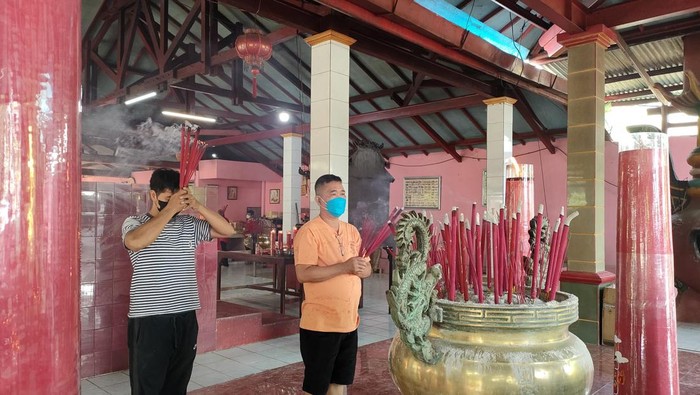 Ibadah imlek di Vihara Gayatri (Dwi Rahmawati/detikcom)