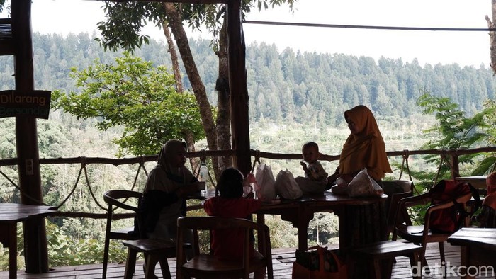 Jembatan Gantung Situgunung Sukabumi Jembatan Gantung Situgunung Sukabumi