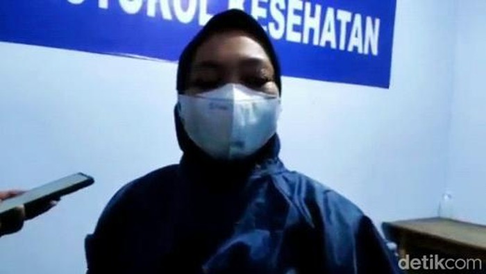 limbah  medis tes antigen dibuang di selat bali