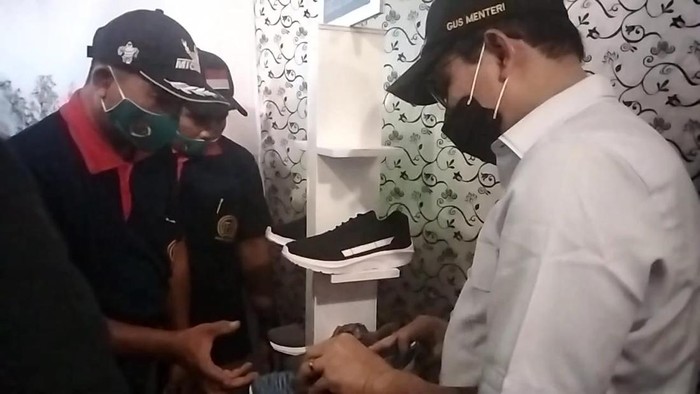 Mendes PDTT Halim Iskandar di Mojokerto