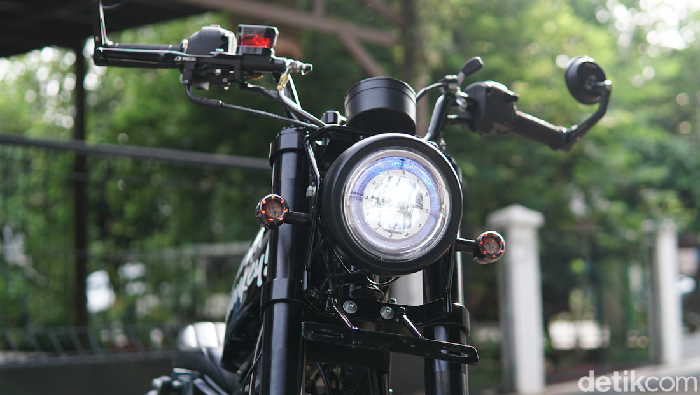 Modifikasi Honda Karisma 2004 Jadi Honda Monkey Bobber Modifikasi Honda Karisma 2004 Jadi Honda Monkey Bobber
