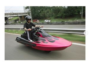 Unik tapi Keren, Modifikasi Motor Suzuki Jadi Jet Ski