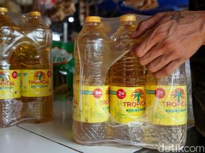 Kemendag Akui Distribusi Minyak Goreng Murah ke Pasar Mandek