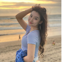 Pengakuan Shannon Wong ini langsung mendapatkan simpati netizen. Namun tidak lama setelahnya, adik kandung Shannon, Sharon Wong memberikan tanggapan, membantah pengakuan sang kakak. Foto: Dok. Instagram @shannonnwong