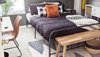 Kamar tidur makin terasa cozy. Foto: Boredpanda