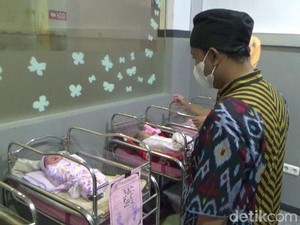 Dua Bayi Lahir di RS Bhayangkara Lumajang pada Tanggal Cantik 2-2-2022