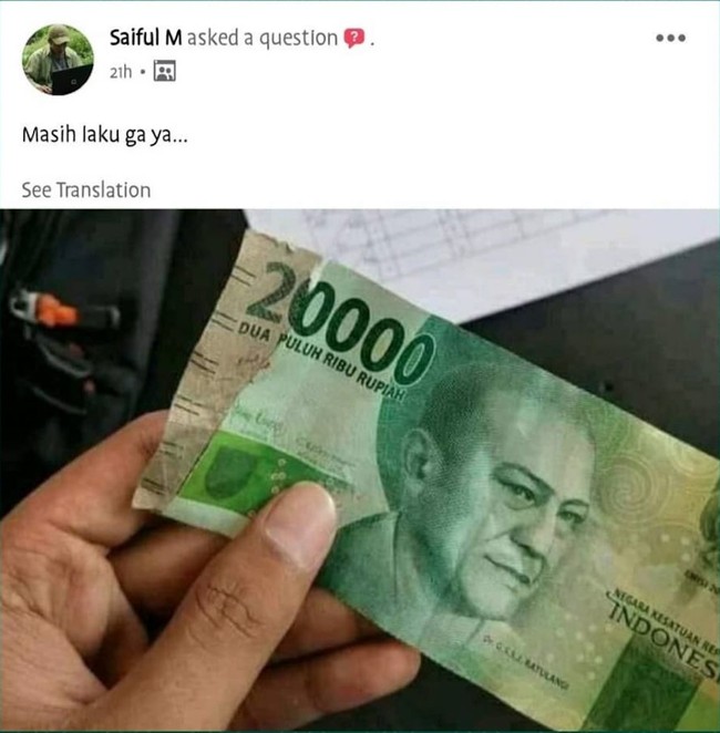 Sekilas tampak hanya seperti uang yang sobek. Tapi kalau kamu perhatikan lagi, tampak ada yang aneh dengan sambungan uangnya bukan? Foto: Instagram