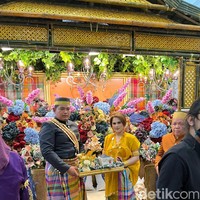 Dalam unggahan tersebut, ia menyebutkan calon pengantin yang mau menikah adalah adik dari Nadia Margareza yang viral pada 2020. Dulu Nadia dilamar dengan uang panai Rp 300 juta. Foto: Dok. pribadi Beank.