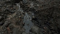 Selain itu pencemaran juga terjadi pada salah satu sungai yang terbesar di Amazon Ekuador, Sungai Coca.  