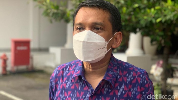 Kadinkes Jatim Dr Erwin Astha Triyono