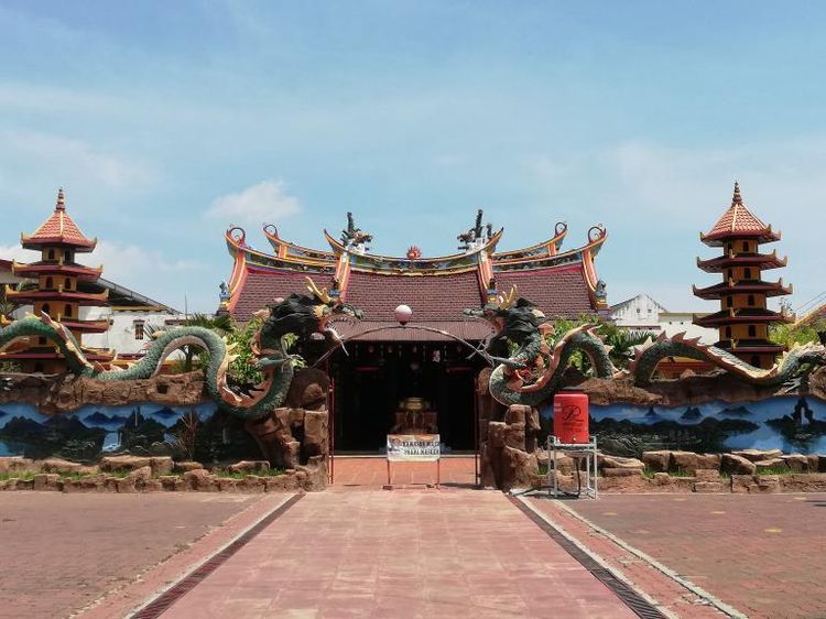 Melihat Lebih Dekat 8 Kelenteng Tertua di Jawa Timur