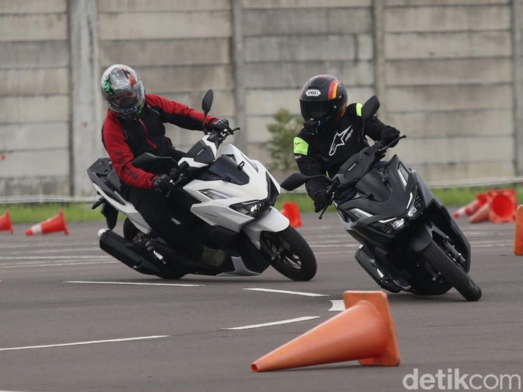 Ngegasss Bareng Vario 160, Skutik Terbaru Honda