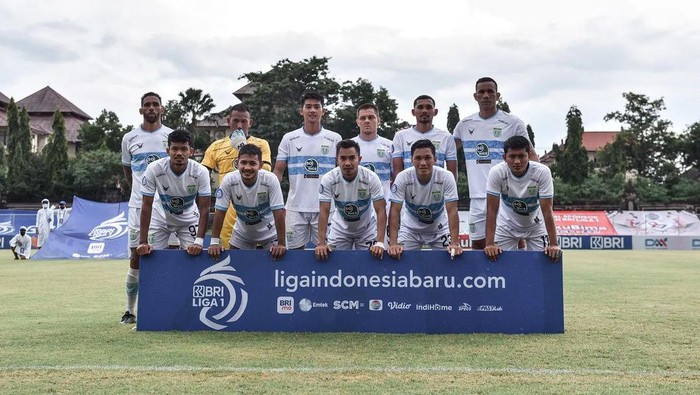 Persela Lamongan kalah 0-1 dari Arema FC dalam laga Liga 1 pekan ke-22. Dalam laga pada Selasa (1/2/2) Persela kebobolan di ujung pertandingan.