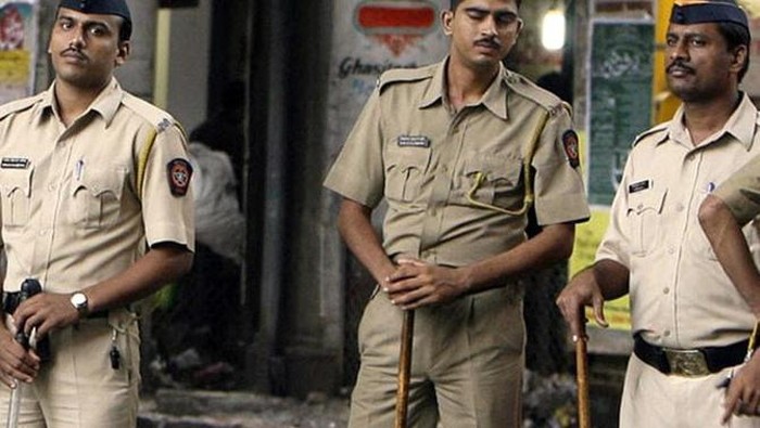 Polisi India (AFP Photo)
