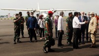Prabowo mengatakan, melihat kondisi geografis Indonesia, pesawat N219 cocok sekali digunakan. 