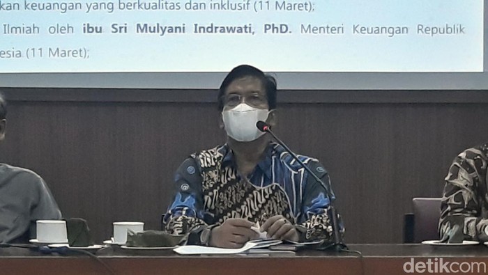 Rektor UNS Jamal Wiwoho saat jumpa pers dies natalis ke-46 UNS