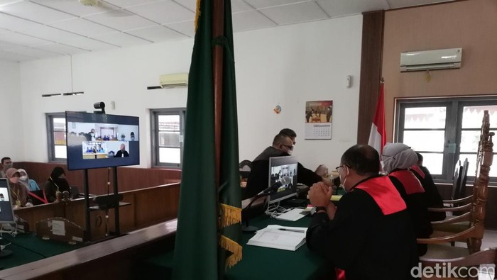 Sidang perdana kasus tewasnya peserta Diksar Menwa UNS di PN, Rabu (2/2/2022).