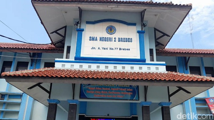 SMAN 2 Brebes setop PTM usai ada siswa kena COVID-19 mulai Rabu (2/2/2022). PTM digelar lagi pada Senin (7/2/2022).
