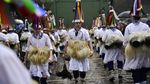 Tradisi Usir Roh Jahat Lewat Karnaval Joaldunak