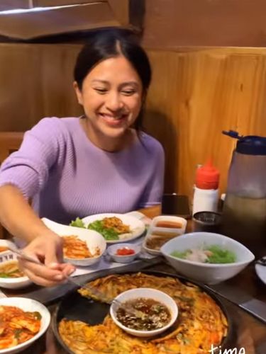 Momen Tyna Kanna makan bareng dengan Kenang Mirdad.