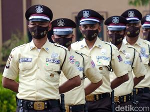Resmi! Begini Penampakan Seragam Satpam Terkini