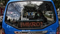 Tapi saat ini Mikrotrans belum bisa membawa penumpang. Karena masih tahapan uji coba. Rencananya hari Jumat atau Senin besok akan beroperasi penuh.