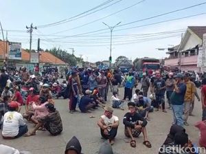 Protes Soal Perizinan Kapal, Nelayan Kota Tegal Blokir Jalur Pantura