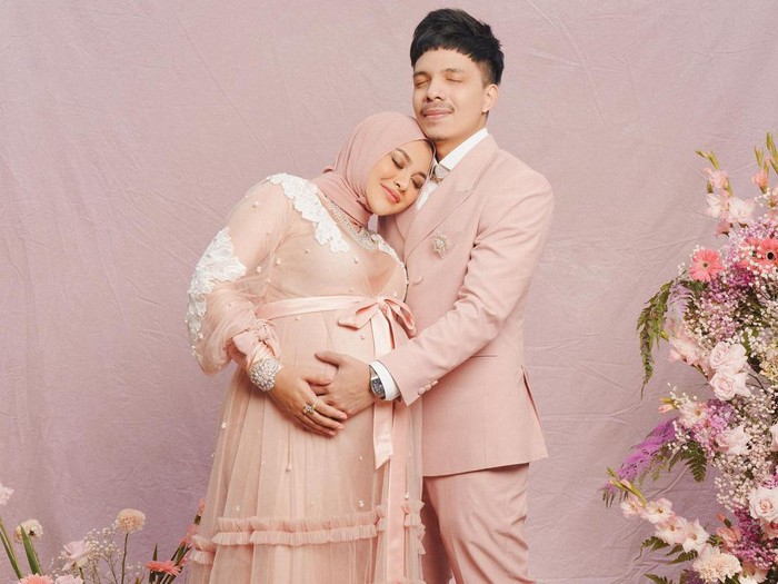 Aurel Hermansyah dan Atta Halilintar Aurel Hermansyah dan Atta Halilintar