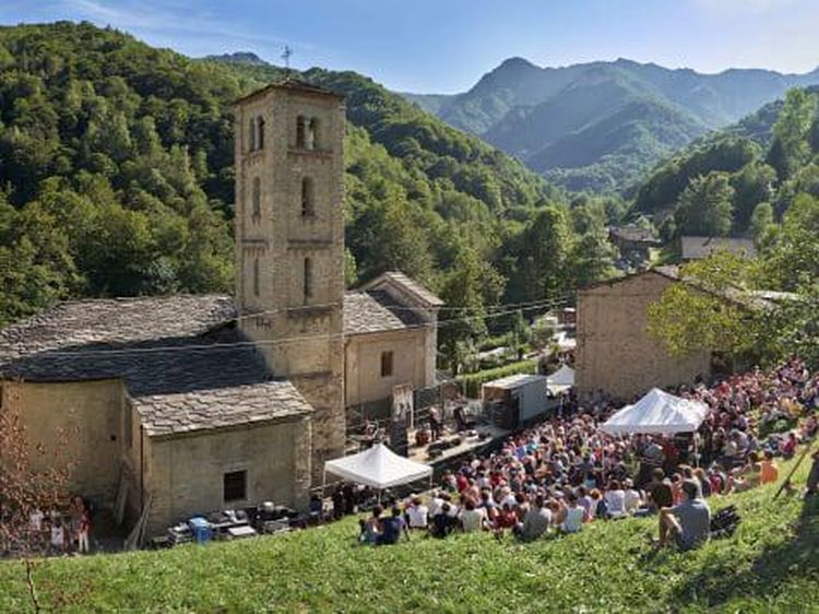 Foto: Desa Terpencil di Italia yang Tak Gunakan Bahasa Italia