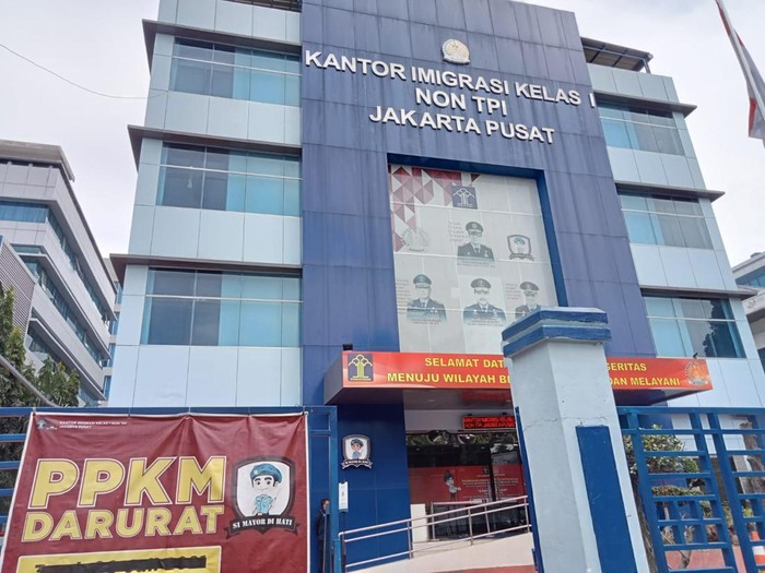 Sebanyak 7 pegawai Imigrasi Jakarta Pusat positif Corona (COVID-19)