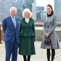 Momen tersebut terbilang spesial karena belum pernah terjadi ketiganya melakukan kunjungan bersama. (Foto: Getty Images/Nicky J Sims)