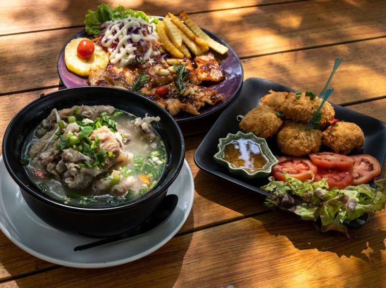 Berani Coba? Olahan Daging Buaya yang Lagi Hits di Thailand