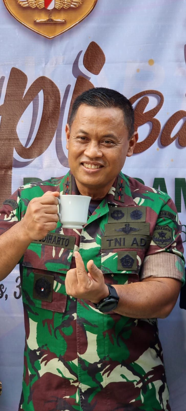 Pangdam Jaya Mayjen Untung Budiharto