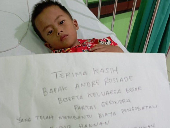 Penderita Saluran Cerna Dibantu Andre