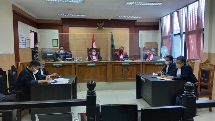 Persidangan kasus anak jual kulkas ibu di Tangerang