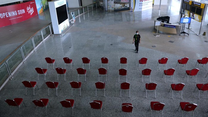 Bandara I Gusti Ngurah Rai Bali akan membuka pintu penerbangan internasional. Pembukaan pintu internasional akan dilakukan mulai tanggal 4 Februari 2022.